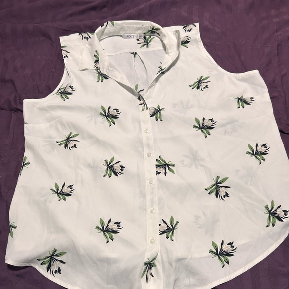 Ricki's xxl White Button Down Shirt with Green Floral Design- pit to pit 24” - Picture 4 of 8